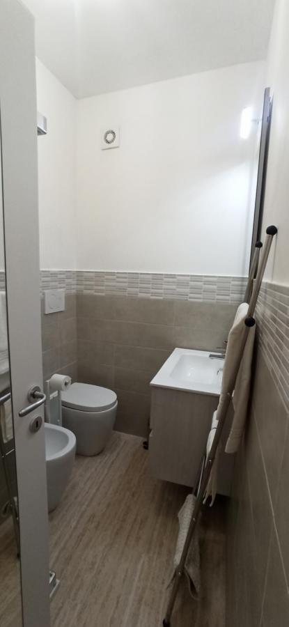 Apartamento Dimora Tra Ciuchi E Poeti LʼAquila Exterior foto